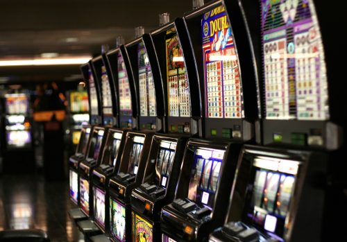 How to Win at Online Slots: Expert Tips from the Pros